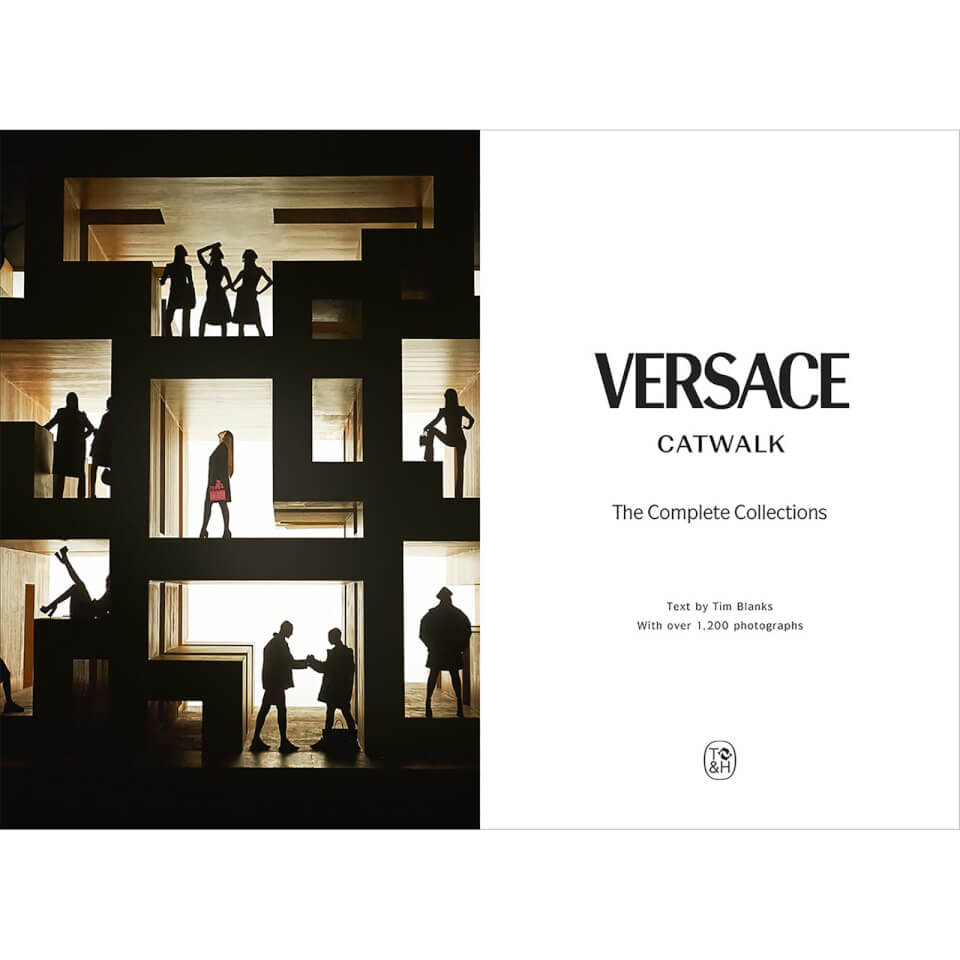 Thames and Hudson Ltd: Versace Catwalk - The Complete Collections